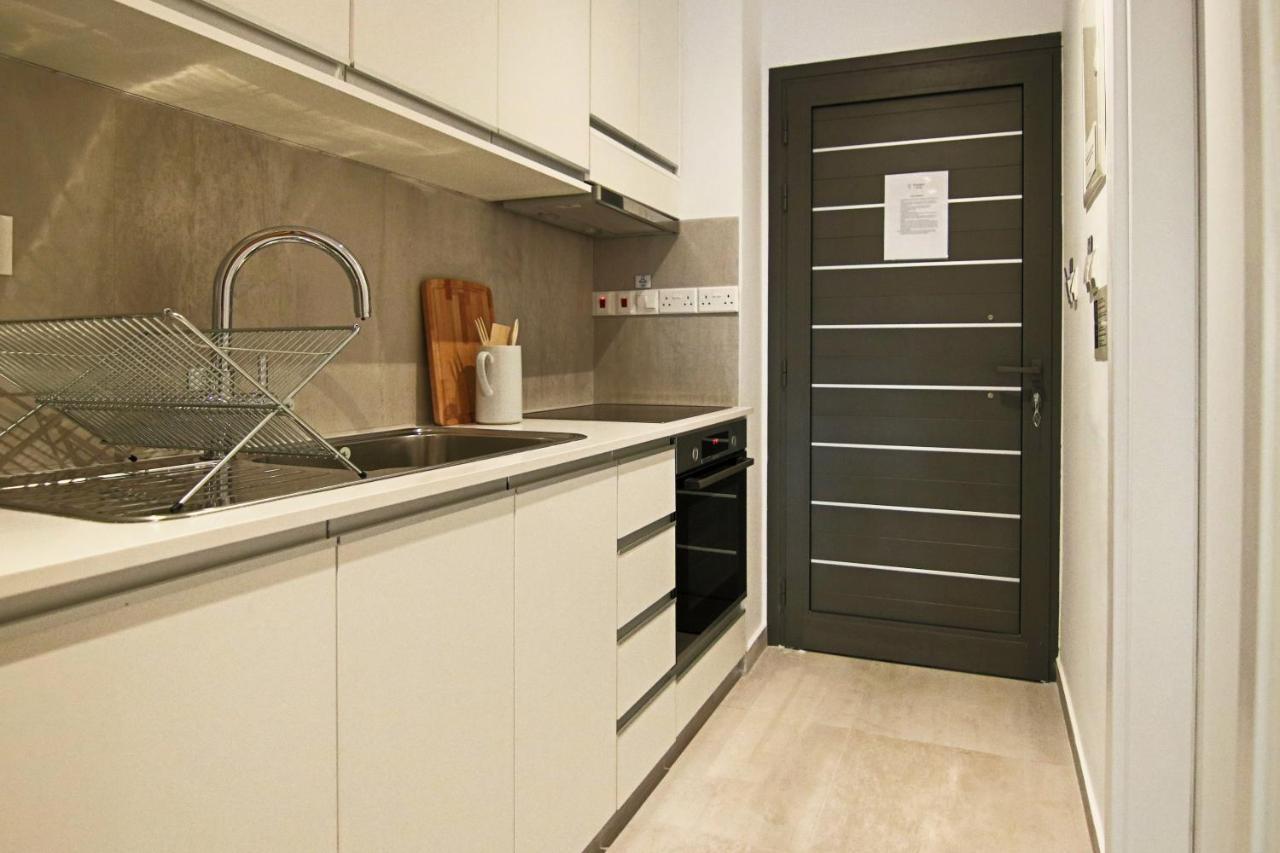 Phaedrus Living Seaside Luxury Flat Athina 123 Apartment Paphos Exterior photo